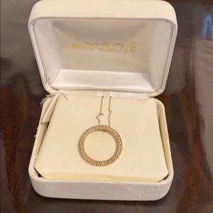 Gold Diamond Circle necklace